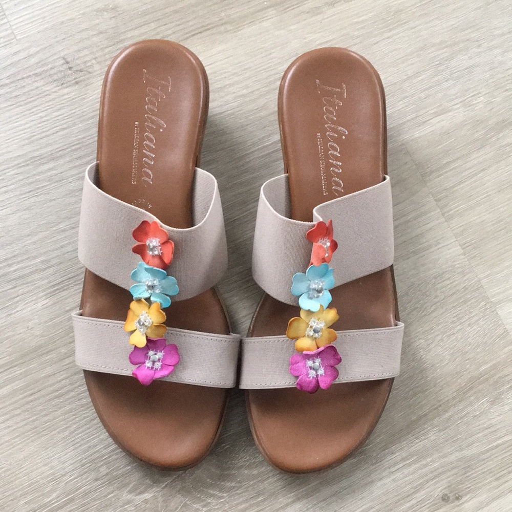 Cute heeled sandals